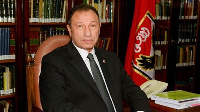 مدير تنفيذى الأهلى يكشف عن موعد عودة الخطيب الى مصر