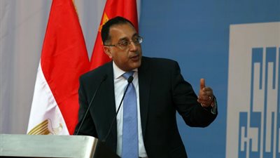 بالمستندات| فرحة عارمة لدي جموع العاملين بالدولة بعد القرارات الحكومية بشأن المرتبات والمكافأت والحوافز وصرف بدل الإجازات