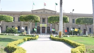  جامعه القاهرة تطلق مهرجان اامسرح للعروض القصيره من اليوم وحتى 10 ديسمبر 