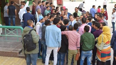 بالاسماء ..  الطلاب الفائزون بالاتحادات الطلابية بجامعة سوهاج لاول مرة بالجامعة ..