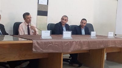 السرطان وعلاقته بأنواع الغذاء ندوة لمركز الخدمات المجتمعية بتربية عين شمس