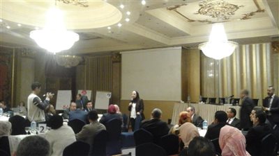 مديرة مركز المناهج:  ماده الدين أساسية بمناهج التعليم