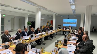 أشرف منصور : 