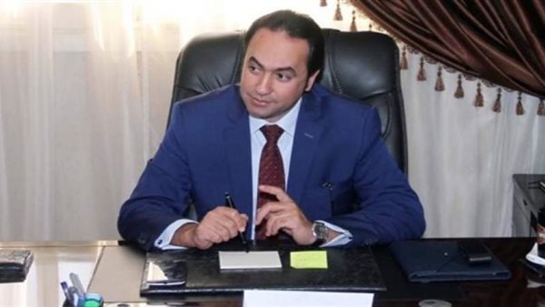 الدكتور محمد عمر