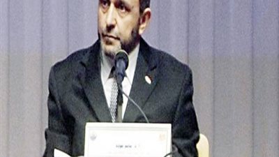 رئيس معهد الفلك:الشمس والقمر يستقبلان 2019 بكسوف وخسوف فى يناير المقبل