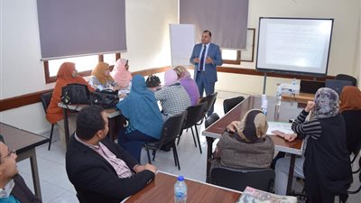 معايير اعتماد مؤسسات التعليم العالى فى برنامج تدريبى بجامعة سوهاج