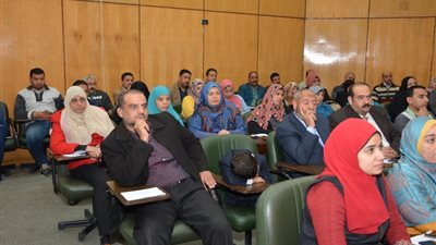 بالتعاون مع وزارة المالية..  جامعة أسيوط تستعرض قانون التعاقدات الجديد