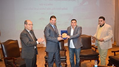 نائب وزير المالية و أمين عام جامعة عين شمس يفتتحان ورشة للتوعية بالمفاهيم الحديثة لقانون تنظيم التعاقدات