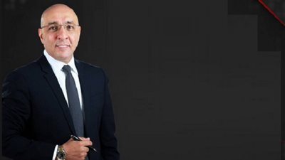 لقاء مفتوح مع الإعلامى عصام يوسف بجامعة عين شمس الأحد المقبل