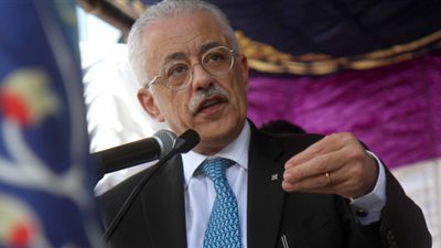  التعليم: امتحانات الصف الأول الثانوي ساعتين ونصف بدلا من ساعتين.. 40% من الأسئلة من خارج المنهج