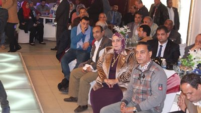 نقابة المهن: توحيد اجور جميع المعلمين فى الادارات والمحافظات