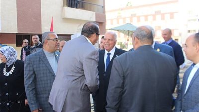 نقيب المعلمين يصل إلى كفر الشيخ لإطلاق إشارة بدء زراعة الأشجار المثمرة بالمحافظة