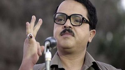 محمد هنيدى : دعوة vip  لحضور مسرحيتى لمن يعرب بيت الشعر ده