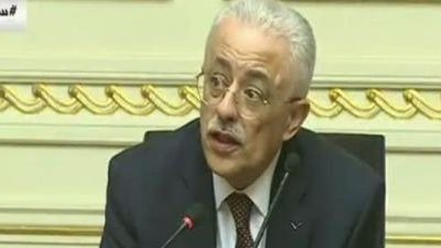 طارق شوقى يصدر قرارا جديدا بشأن امتحانات الترم الأول 2019/2018