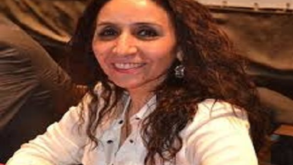 الدكتورة هنا مكرم