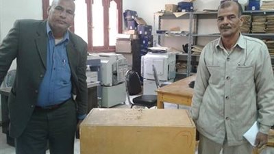 تسليم مظاريف امتحانات النقل الإعدادي والثانوي بالأقصر الأزهرية