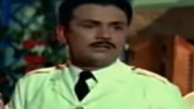 منى ذوالفقار: 