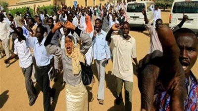 مدن السودان تنتفض ضد البشير بعد 30 عاما من 