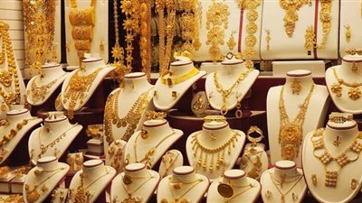 بعد الارتفاع المفاجيء أمس.. تعرف علي أسعار الذهب الجديدة في مصر لكل الأعيرة