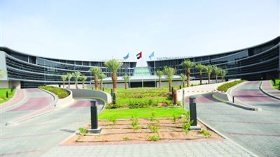 للتعاقد الفوري| جامعة الإمارات تعلن عن وظائف جديدة لأعضاء هيئة التدريس 