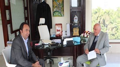 قبل ساعات من بداية العام الجديد.. نائب وزير التربية والتعليم يعد 