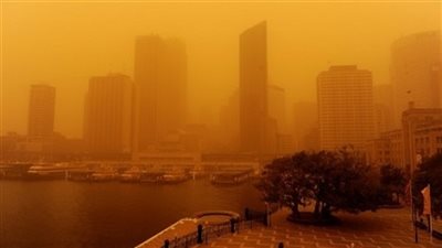 عاجل| المحافظات تتأهب لمواجهة الطقس السيئ.. الأرصاد تحذر من نشاط الرياح خلال الـ48 ساعة القادمة ووصولها حد العاصفة.. مطالب بتعليق الدراسة