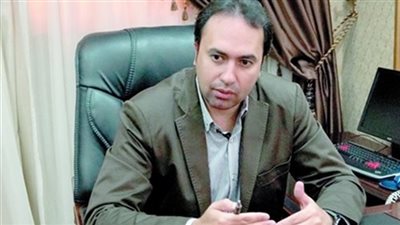 محمد عمر يكشف عن تطبيق مكافأت جديدة للمعلمين