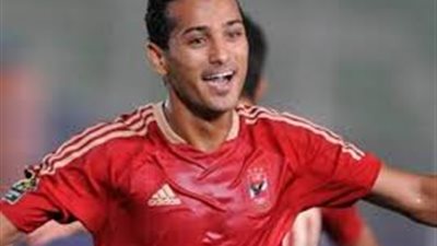 الحاوى يقود هجوم الأهلى امام شبيبة الساورة الجزائرى