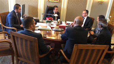 وزير التعليم العالي يوجه برفع الكفاءة التكنولوجية بالجامعات