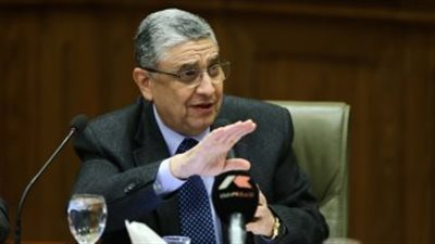 وزير الكهرباء: لا زيادات حتى إعلان الأسعار الجديدة يوليو المقبل 