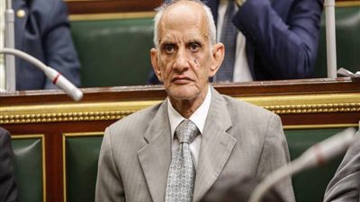 النائب خالد خلف الله يتقدم بطلب إحاطه لوزراء التربية والتعليم والمالية والتخطيط للمطالبة بصرف رواتب ومكافآت المعلمين على أساسي ٢٠١٩ 