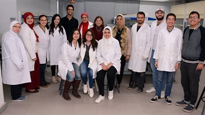 ورشة عمل تجريبية بالجامعة الألمانية تناقش