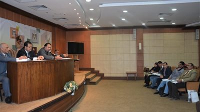 محمد عمر: حلول جزرية لحل مشكلات العجز بالمعلمين فى كل المديريات.. وإعداد قانون جديد للتعليم