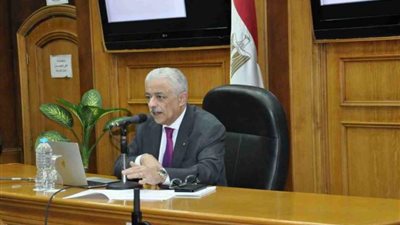 شوقي: الطلاب الممتنعين عن استلام 