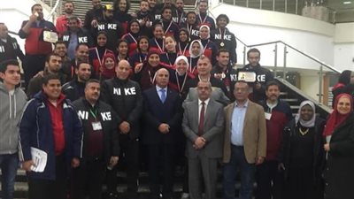 وزير التعليم العالى يتلقى تقريرا بشأن فعاليات أسبوع شباب الجامعات