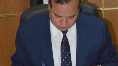 لجنة اختيار عميد علوم سوهاج تنتهي من مقابلة 8 مرشحين