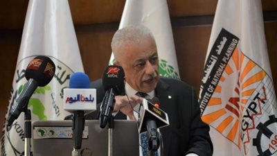 طارق شوقي: الارتقاء بالمستوى الاقتصادي للمعلم ليواكب أقرانه بالدول المتقدمة تعليميًّا