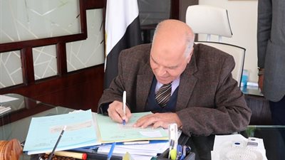 الزناتي يعلن خبرا سارا للمعلمين.. نسعى لتقديم خدمات مميزة والحصول على حقوقهم