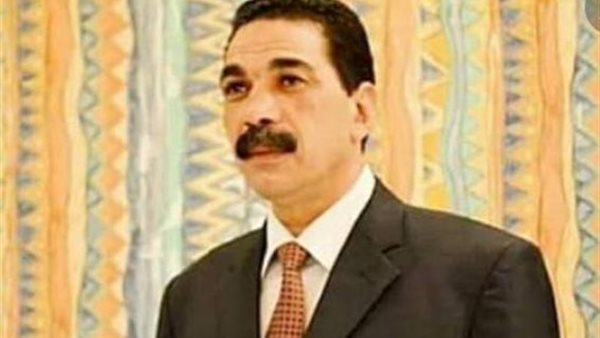 الدكتور محمد عمر