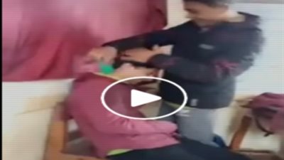 التعليم: فتح تحقيق عاجل بشأن فيديو لطلاب مدرسة بالسنبلاوين يحلقون شعرهم أثناء شرح المعلمة