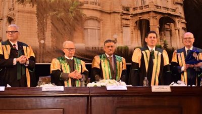 حفل تخريج دفعة 2018/2017 لتجارة عين شمس 