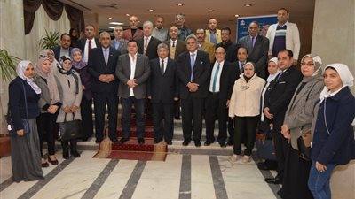 السلامة و الصحة المهنية و تأمين بيئة العمل ندوة بجامعة عين شمس