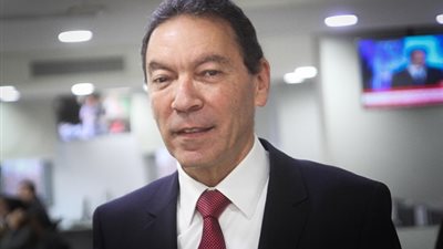 الى جميع المواطنين.. هانى الناظر يوجه تحذير شديد اللهجة بشأن متابعة الاطفال هذه اللعبة التى تدعو الى الانتحار