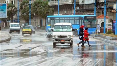 عاجل| الأرصاد: سقوط أمطار اليوم على القاهرة وأغلب المحافظات.. وعلي المواطنين ارتداء الملابس الثقيلة   