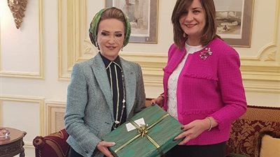 حرم رئيس البرلمان اللبناني تشيد بجهود وزارة الهجرة في التعامل مع مشاكل المصريين بالخارج 