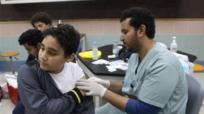 الصحة تكشف حقيقة وفاة احد التلاميذ بعد تناوله تطعيمات المدارس