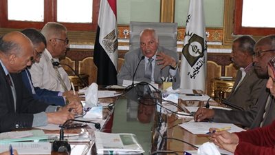 النقابة: 22 ألفا و770 جنيها لكل معلم بداية من يناير 2019