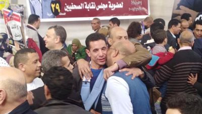 رغم أنه لم يحالفه الحظ.. 'الصايم' أول مرشح لـ مجلس 'الصحفيين' يبدأ تنفيذ برنامجه الانتخابي