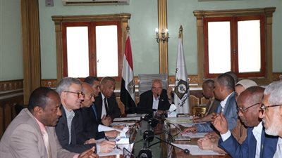 نقابة المهن التعليمية تكشف صرف 20 الف جنيه لكل معلم فى هذه الحالة