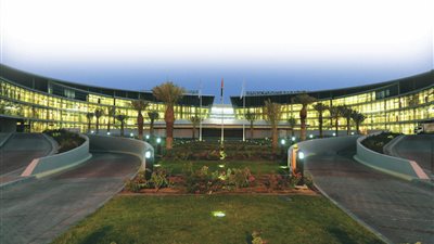 عاجل| جامعة دبي الإماراتية تعلن عن وظائف جديدة لأعضاء هيئة التدريس 